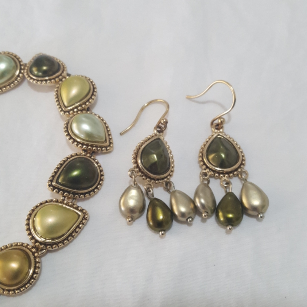 Necklace, Bracelet & Earrings Set All 3 sold together - Picture 6 of 13
